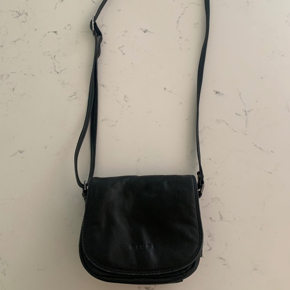 Giudi Cross Body Leather Bag in Black Leather